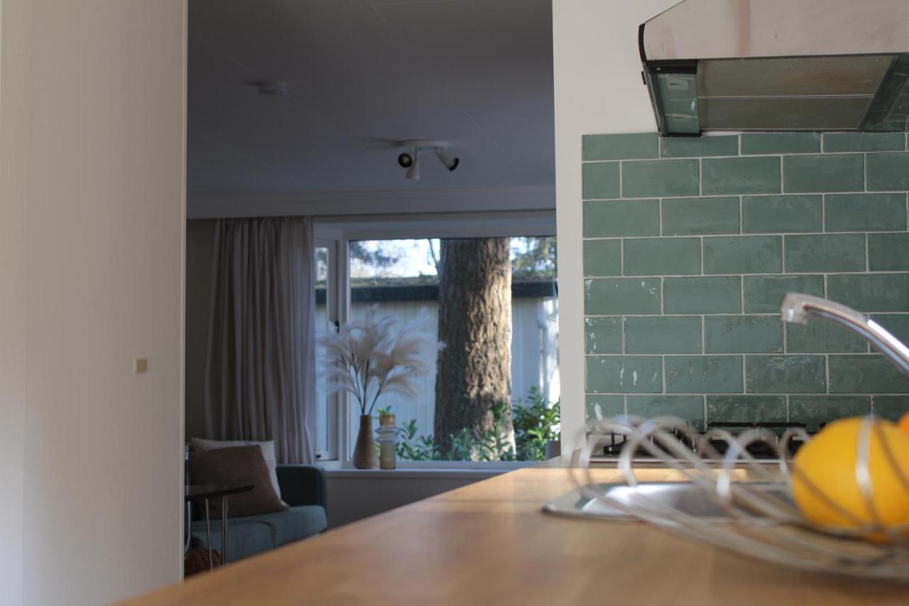 Sfeervol Vakantiehuisje In Bosrijke Omgeving Vorden Bagian luar foto